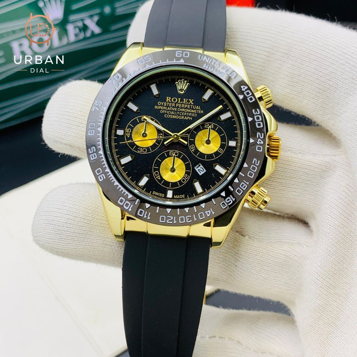 ROLEX OYSTER PERPETUAL COSMOGRAPH