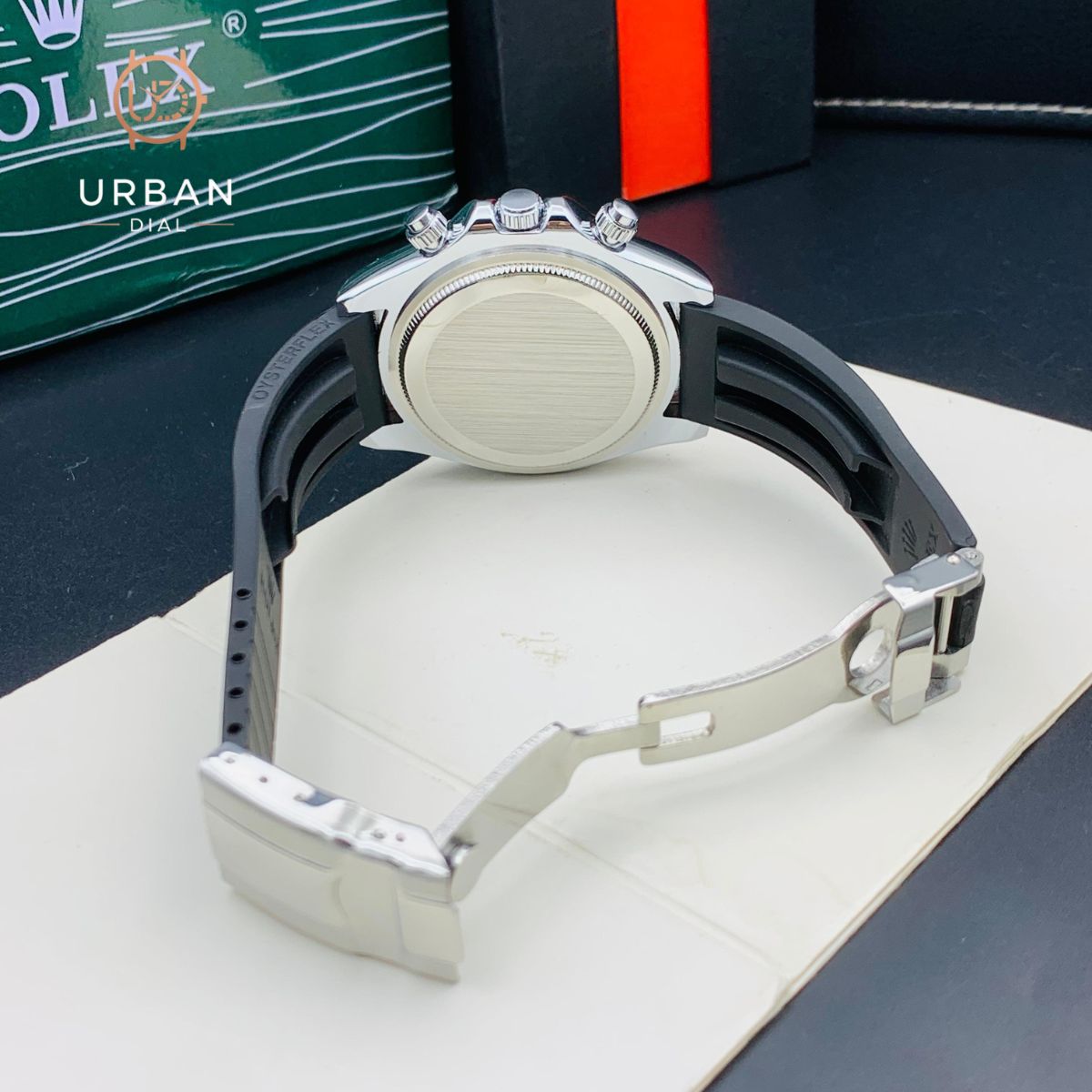 ROLEX OYSTER PERPETUAL COSMOGRAPH